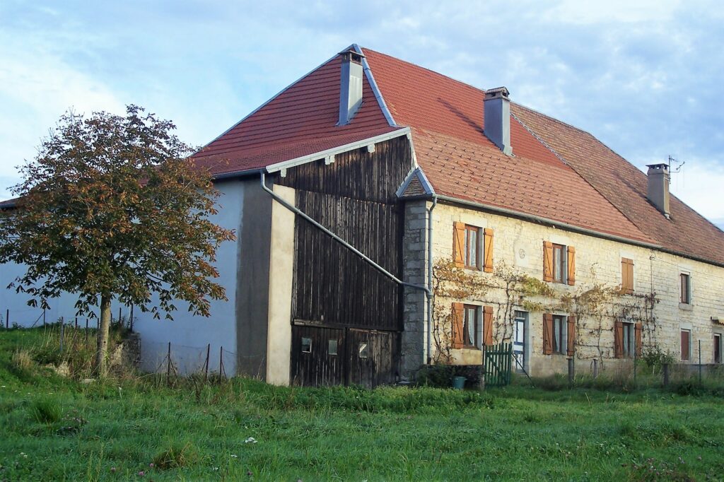 maison-etalans-2