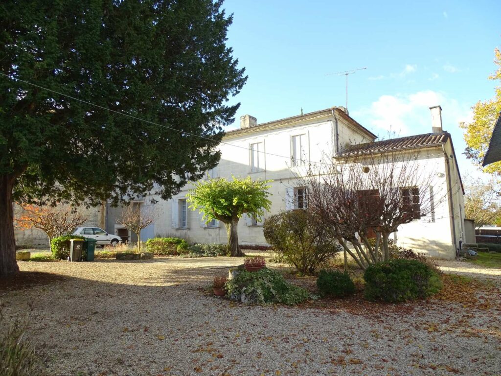 Maison à Galgon (Gironde) vendue par LES PIGNONS VERTS
